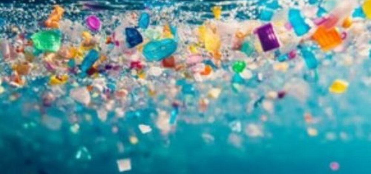 Microplastiche nella moda tra glitter coating finiture e REACH